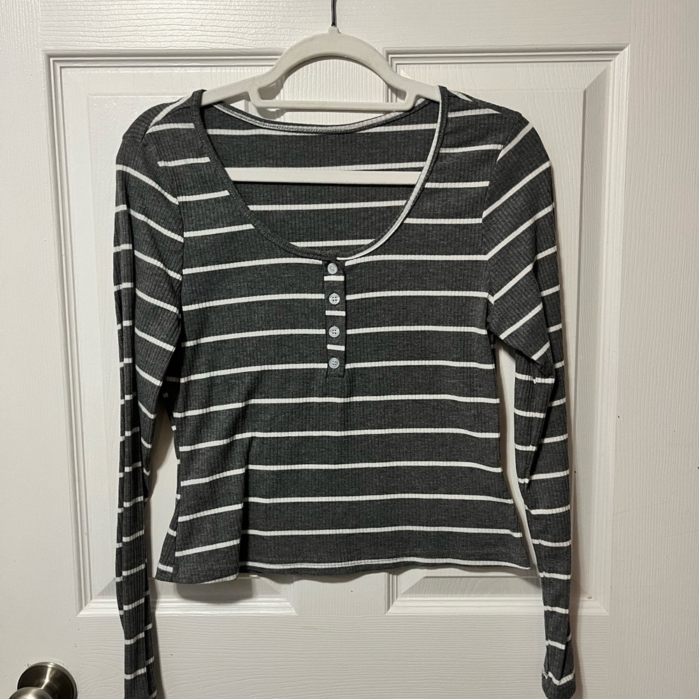 Striped Long Sleeve Top - grey and White